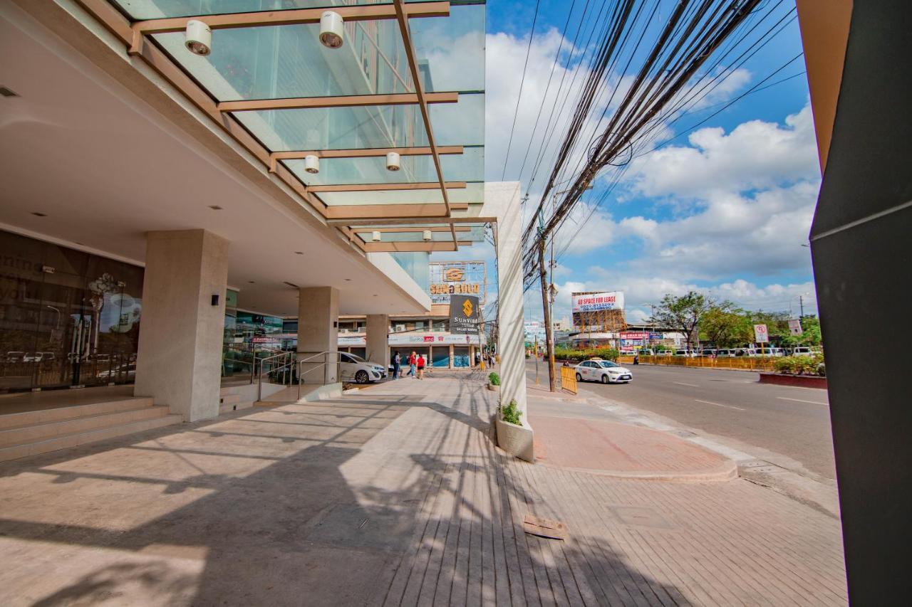 Migas Haven At Sunvida Tower Across Sm City Cebu Exterior photo